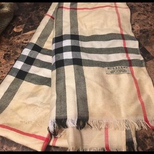 Burberry scarf